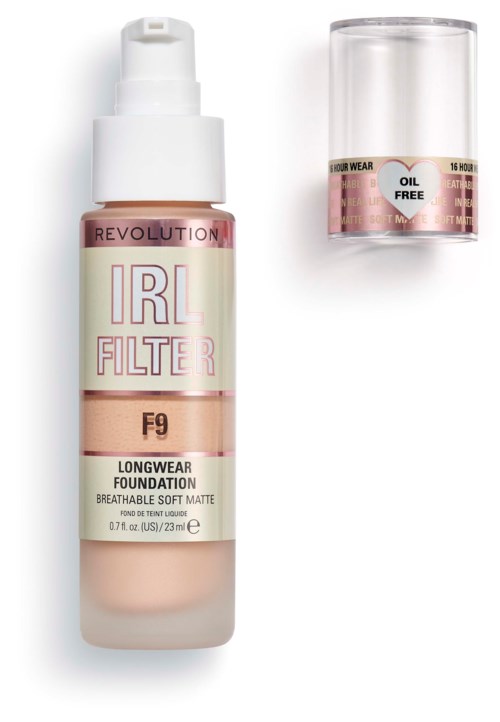 Eine Fundationsflasche mit Pumpe und abnehmbarem Deckel, beschriftet 'IR FILTER F9 Longwear Foundation Breathable Soft Matte.'