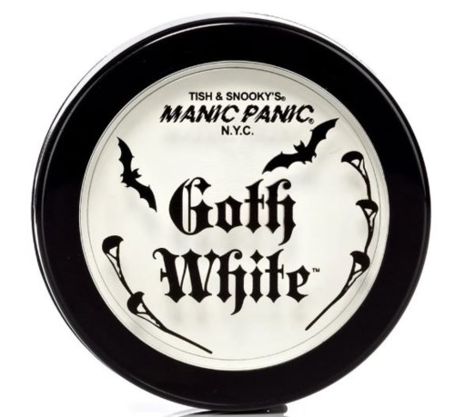 Logon har en svart cirkel med fladdermöss och texten 'Goff White'. Den nämner Tish & Snooky’s och NYC.