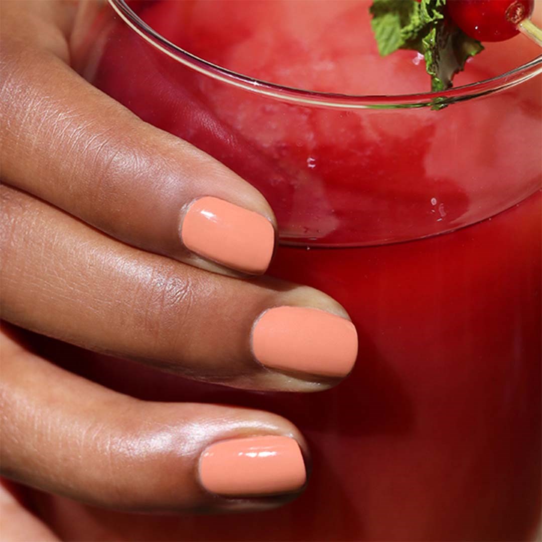 Manucurist Green Flash Gel Polish - lakier do paznokci Peach (obrázok 9)