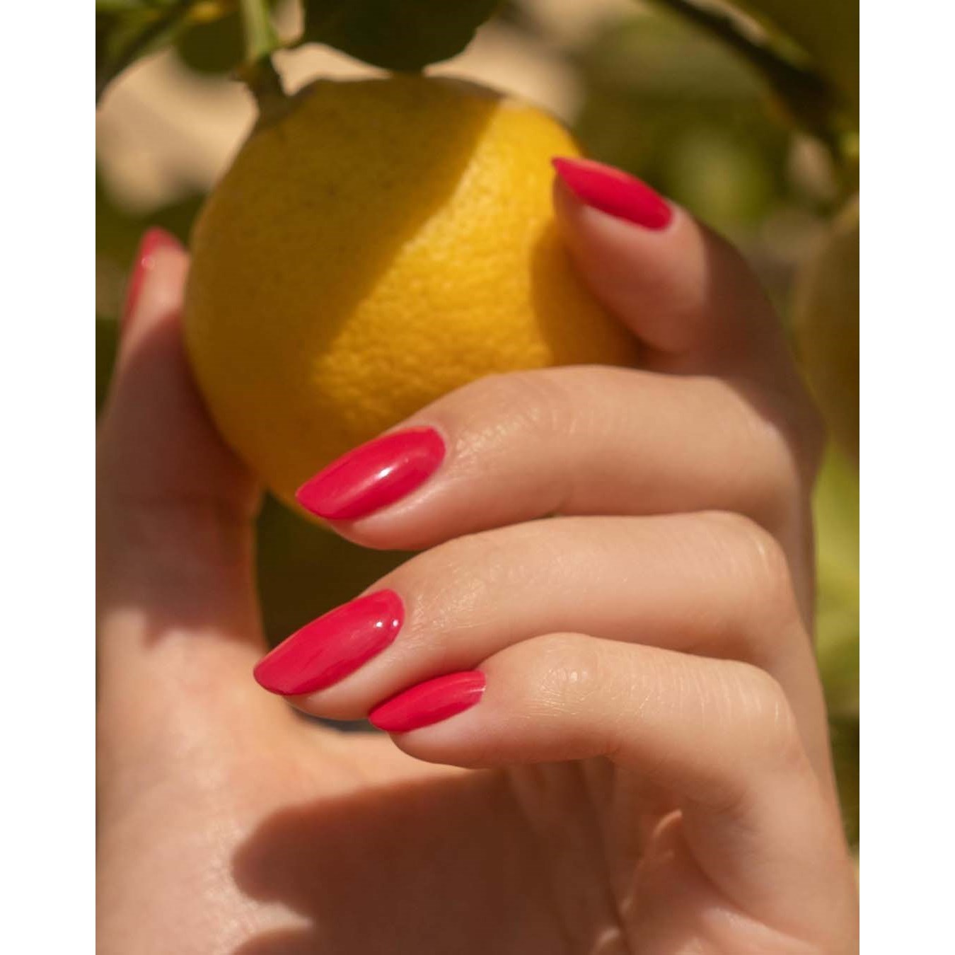 Manucurist Green Green Nail Polish 15ml - lakier do paznokci Peonie (obrázok 8)