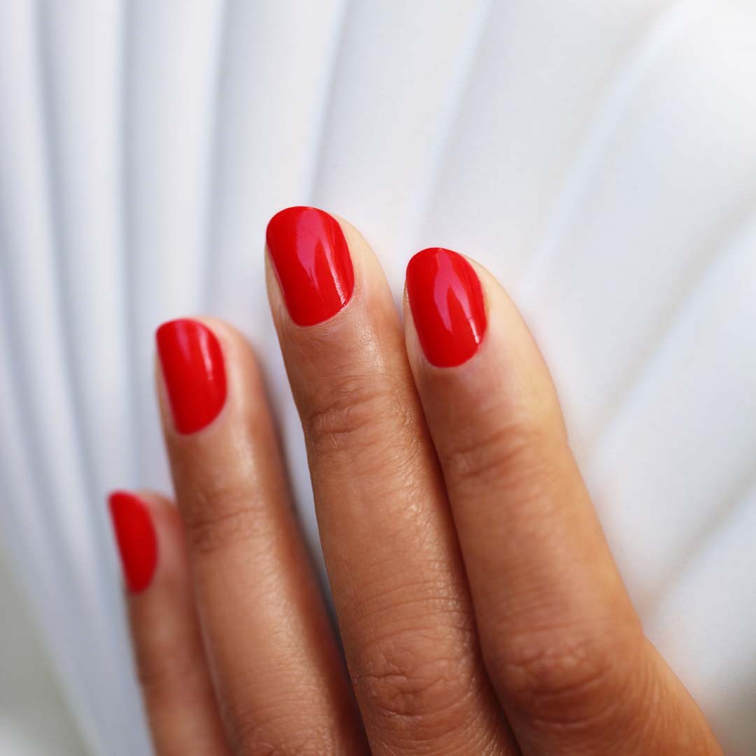 Manucurist Green Green Nail Polish 15ml - lakier do paznokci Poppy Red (obrázok 8)