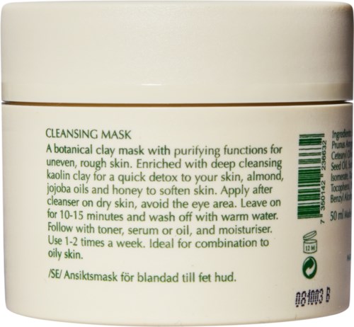 En kremet container med grønn tekst som beskriver en leirmaske for hudrensing og detox.