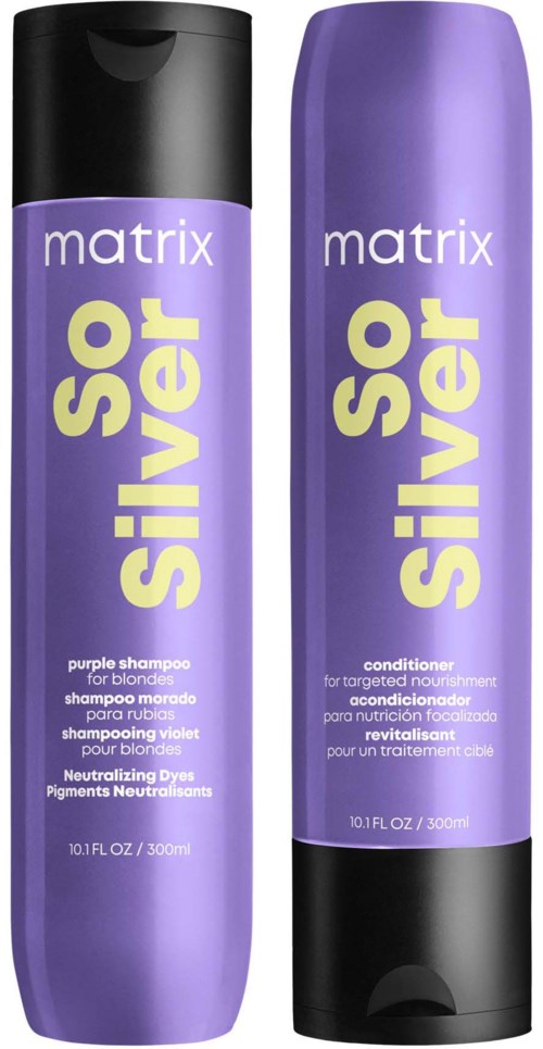 Två lila hårvårdsflaskor märkta 'So Silver' för blonda, ett schampo, en balsam, med svarta lock.