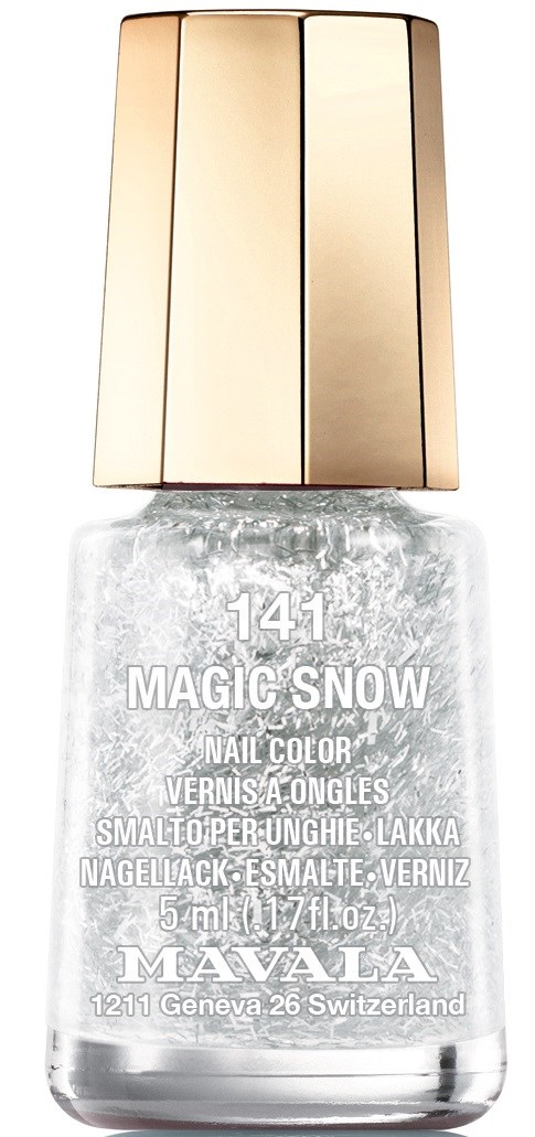 Läpinäkyvä kynsilakka pullo, jossa kultainen korkki, merkintä 'MAGIC SNOW' ja 'NAIL COLOR'.