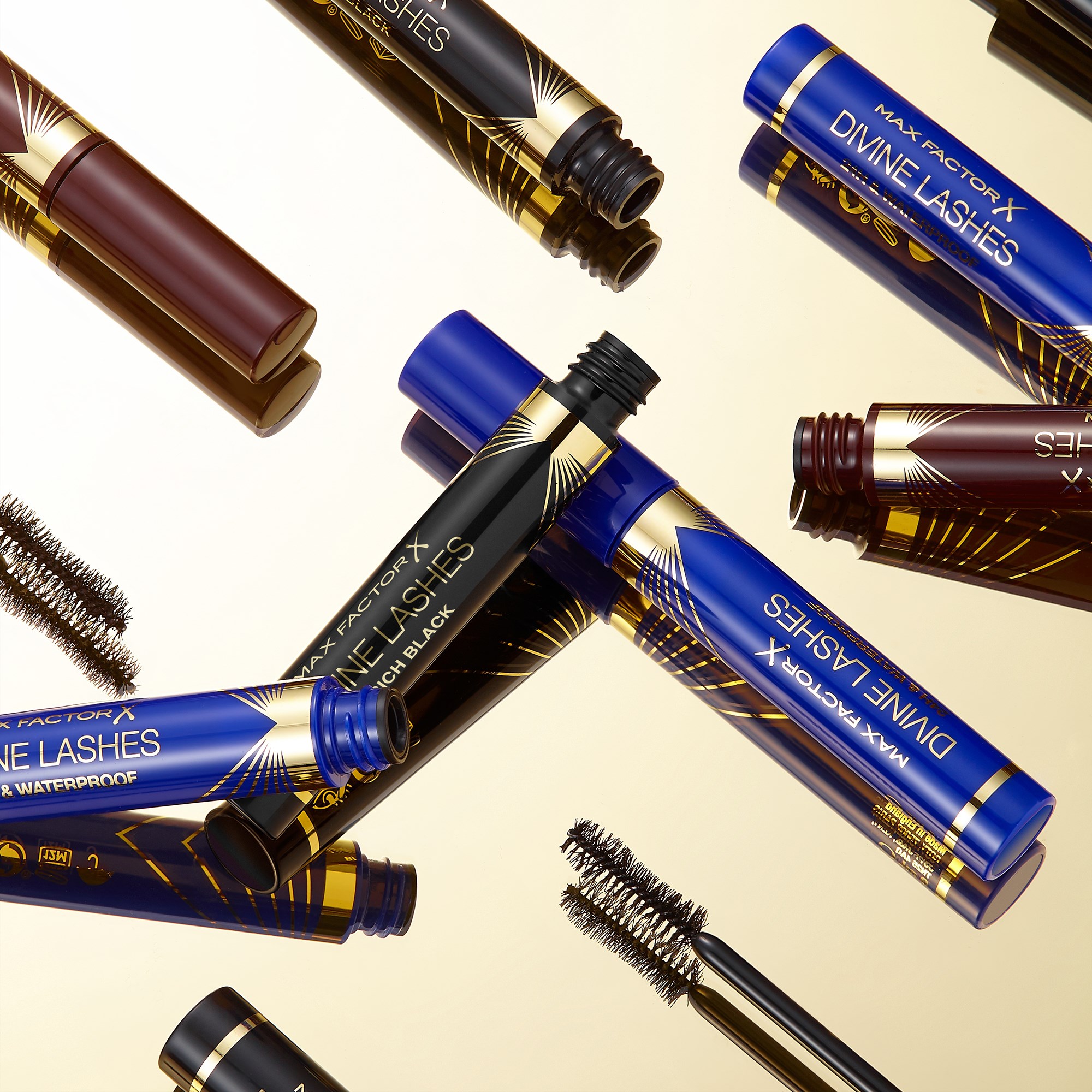 Max Factor Divine Lashes Waterproof Mascara 001 Black (obrázok 8)