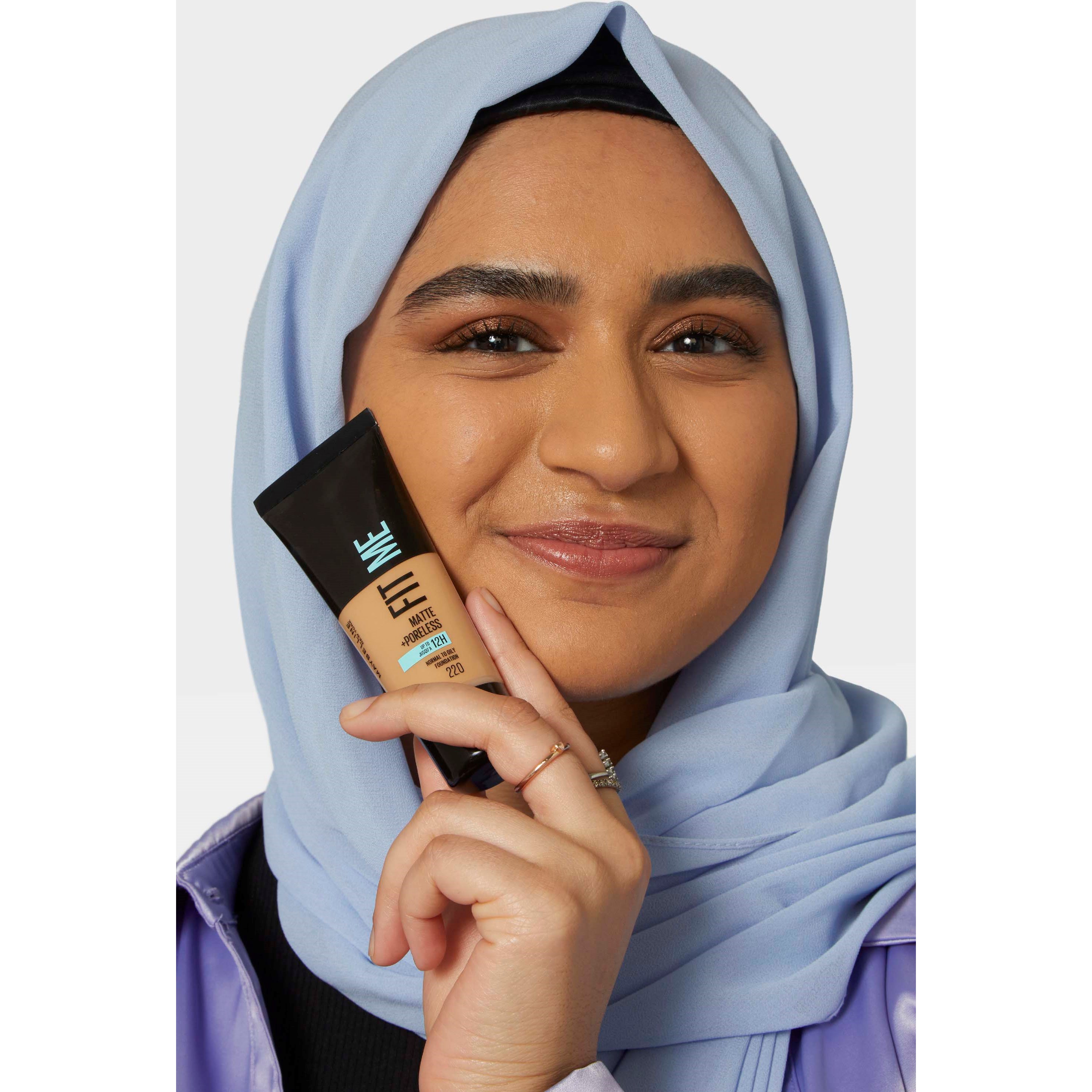 Maybelline New York Fit Me Matte + Poreless Foundation 250 Sun Beige (obrázok 4)