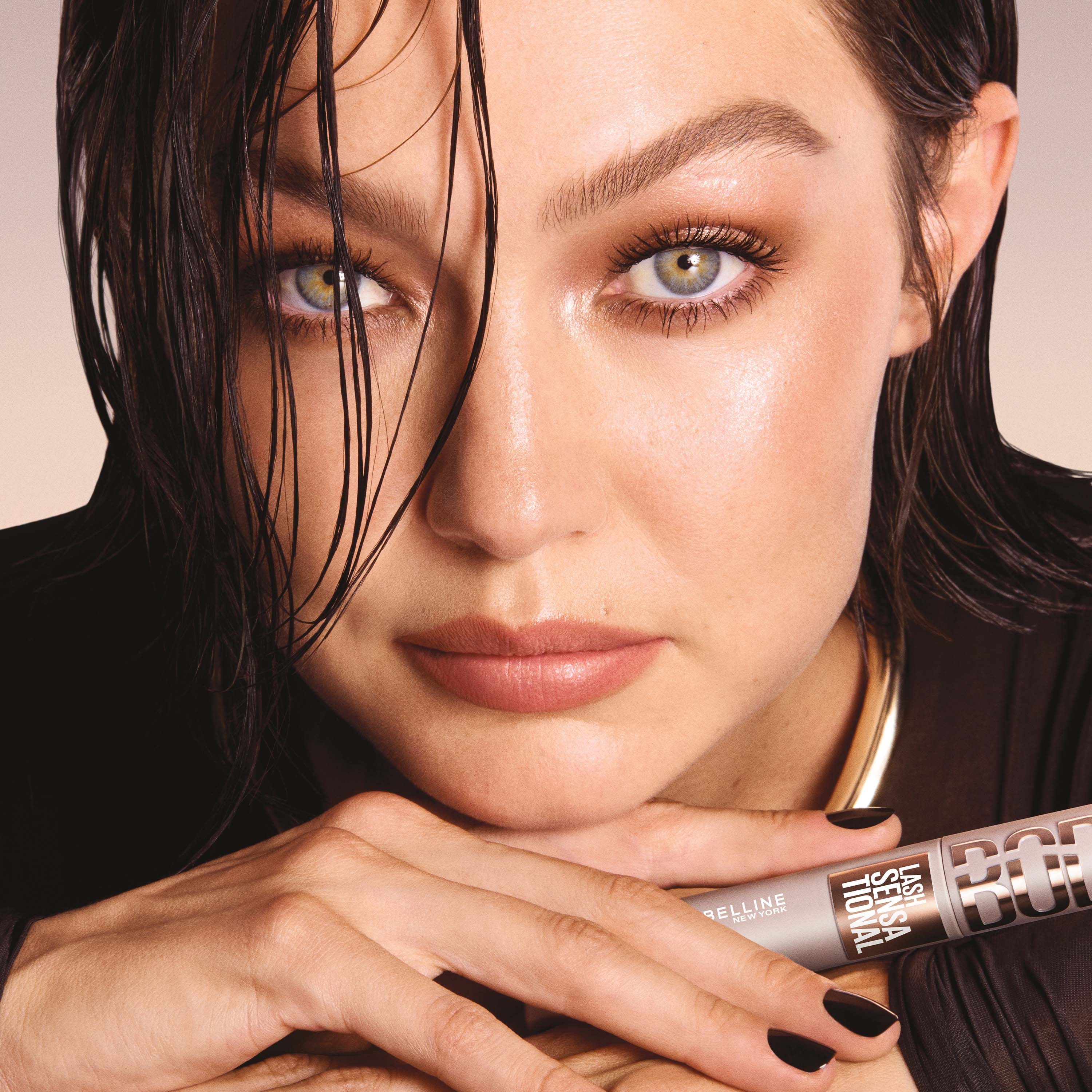 Maybelline New York Lash Sensational Body Mascara Very Black (obrázok 10)