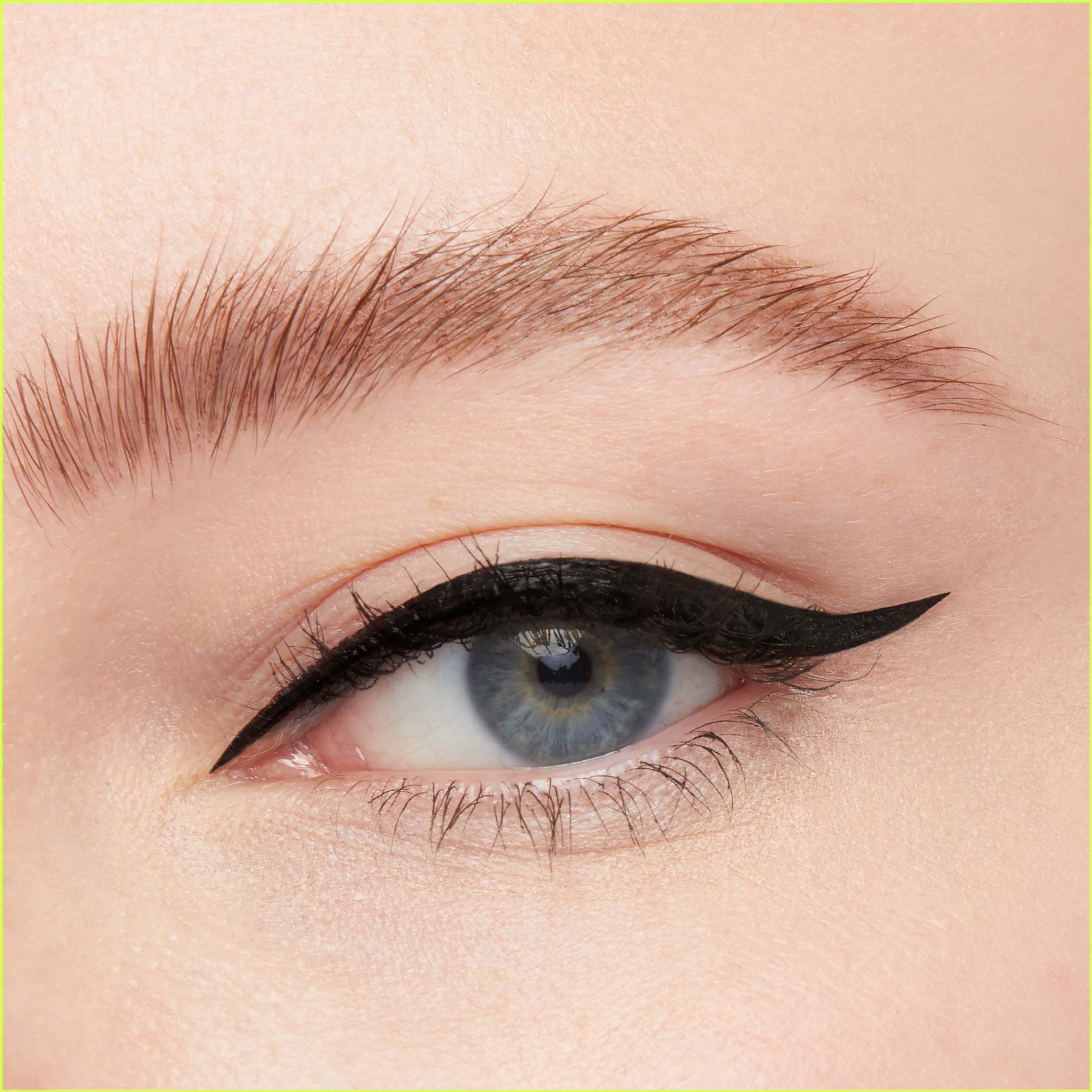Maybelline New York Tattoo Liner Gel Pencil 881 Matte Black (obrázok 9)