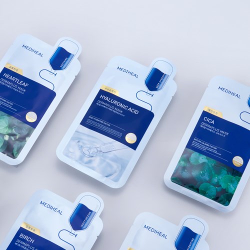 Fem hudvårds-ansiktsmasker från Mediheal, varje märkt med olika ingredienser: Heartleaf, Hyaluronsyra, Cica och Birk.