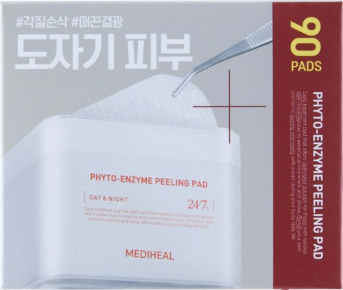 Eine Schachtel mit 20 Hautpeeling-Pads namens 'Phyto-Enzyme Peeling Pad', geeignet für Tag und Nacht, hergestellt von Mediheal.