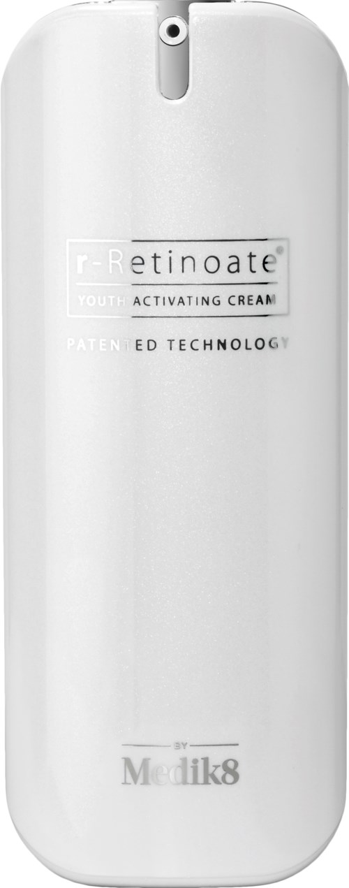 En vit flaska med etikett som visar 'Retinoate' och 'Activating Cream', används för hudvård.