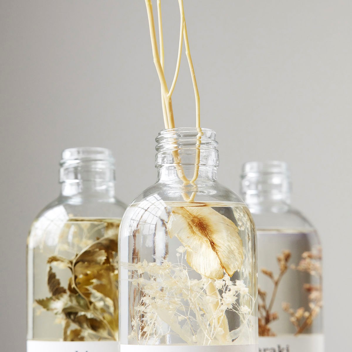 Alternativ bild 1 för Meraki Vivid Shades Diffuser 240 ml