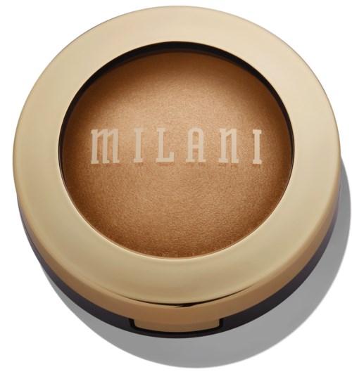En rund beholder med beige låg og brunt pulver indeni, mærket "Milani."