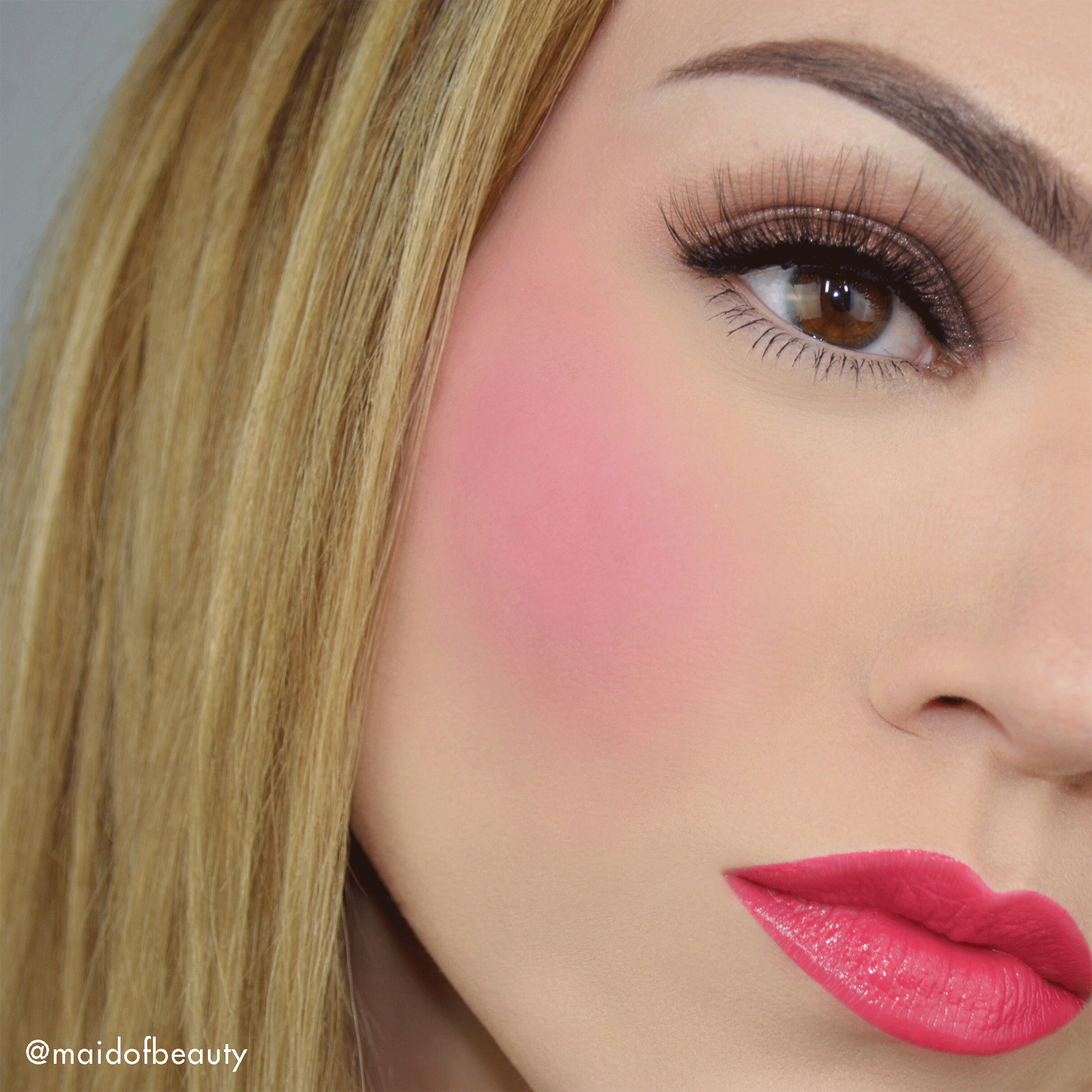 Milani Cheek Kiss Cream Blush Blushing Berry (obrázok 5)