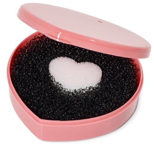 MILI Cosmetics Brush Swipe Quick Cleaner