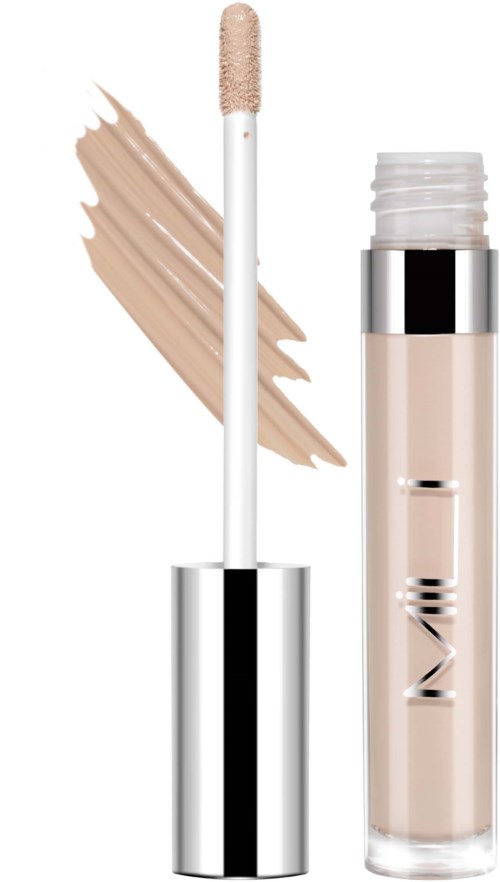 En tube med concealer og en sminke før den, i lys beige farge.
