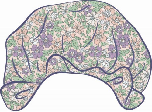 Et skjerf med blomsterdesign i gule, lilla og rosa blomster og grønne blader, formet som et hodeplagg.