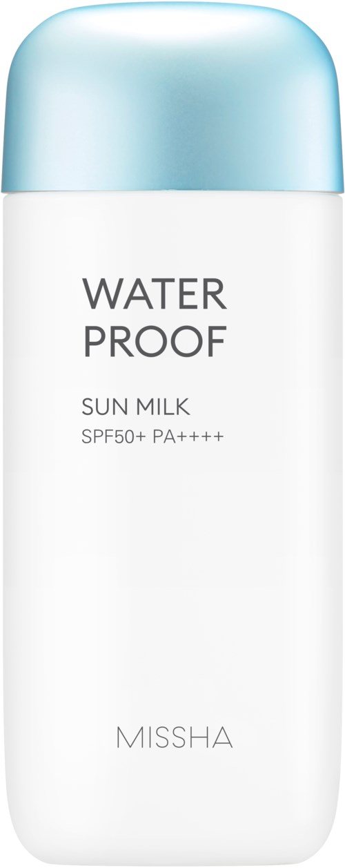 En vit flaska med blå lock märkt 'Waterproof Sun Milk SPF50+ PA++++' av MISSHA.