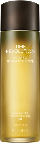 En guldfärgad och mörkbrun flaska med hudvårdsprodukt som heter Time Revolution Artemis4 Treatment Essence av Missha.