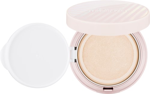En rund kosmetisk burk med beige puder och rosa lock, öppen för att visa pudret.