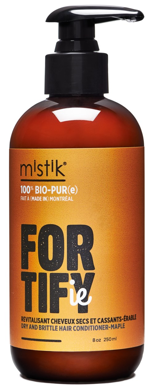 En brun flaske med svart pumpe merket 'FORTIFY'. Det er en balsam for tørt, sprøtt hår.