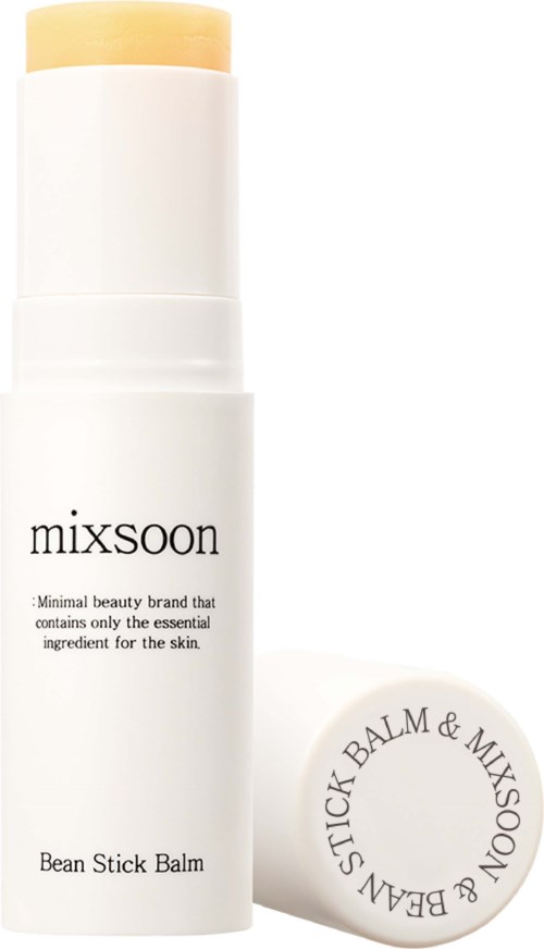 Een witte tube met 'mixsoon' en een beige balsem die eruit komt, het lijkt een huidverzorgingsstift.