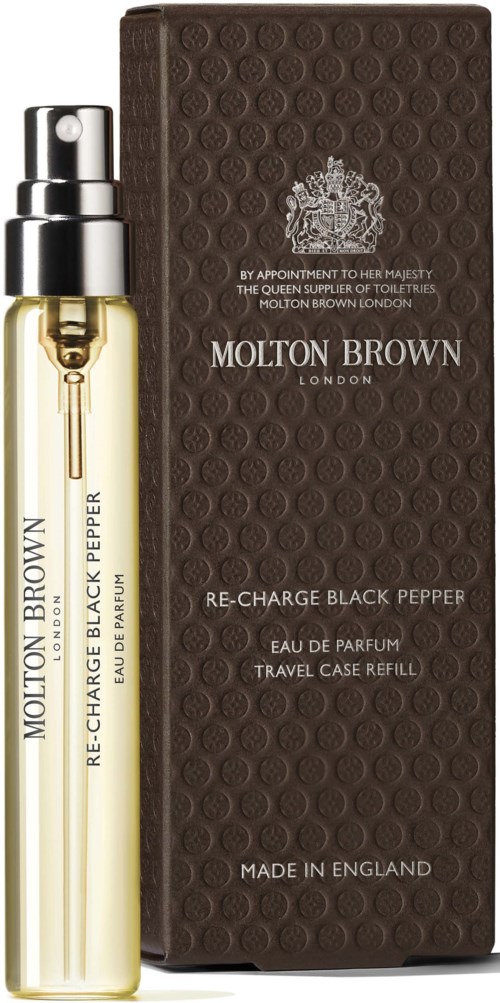 En parfyllflaska med svartpeppardoft bredvid en brun box med Molton Brown-logotypen och produktdetaljer.