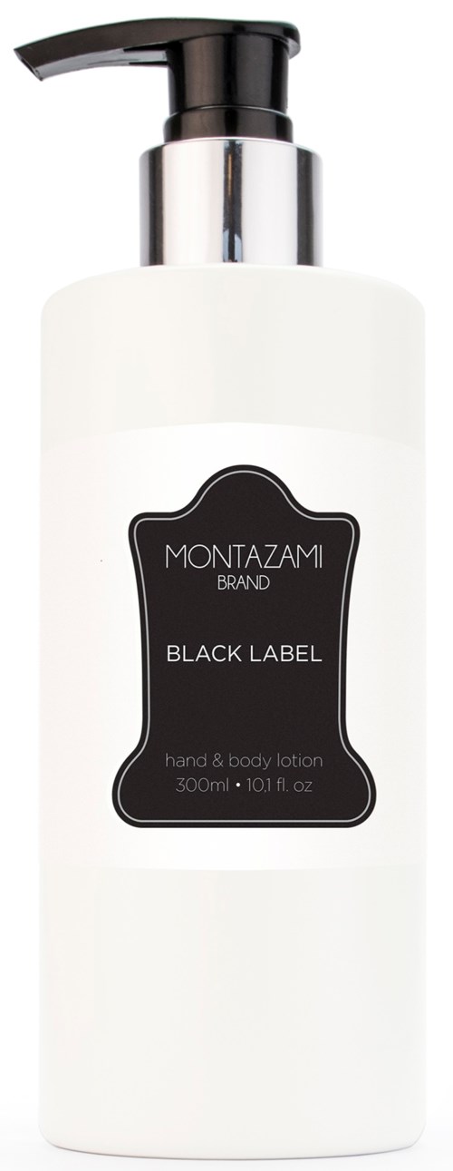 En vit lotionflaska med svart etikett och pump, märkt Montazami Brand Black Label hand- och kroppslotion.
