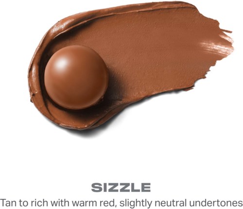 Choklad med en boll på toppen, slät textur, krämig, rik utseende och en varm ton.