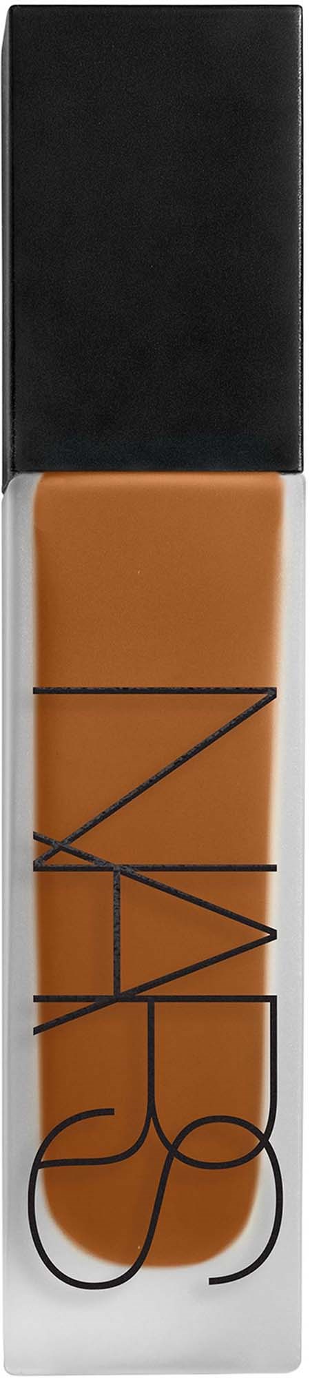 NARS flydende foundationflaske med sort låg og orange-brun farve.