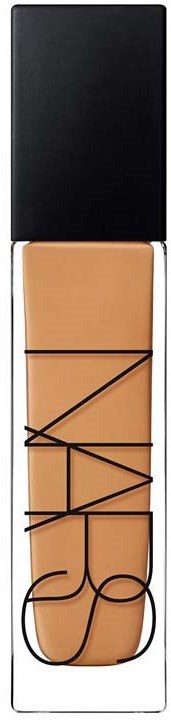 NARS flytande foundation i en klar flaska med svart lock, visar beige makeup inuti.