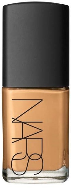 NARS foundationfles met zwarte dop en beige vloeistof erin.