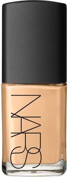 NARS Sheer Glow Foundation Fiji