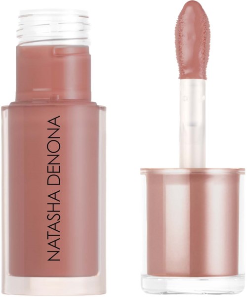 Lippen Lipgloss in einer rosa Tube mit offener Applikatorspitze, gekennzeichnet Natasha Denona.
