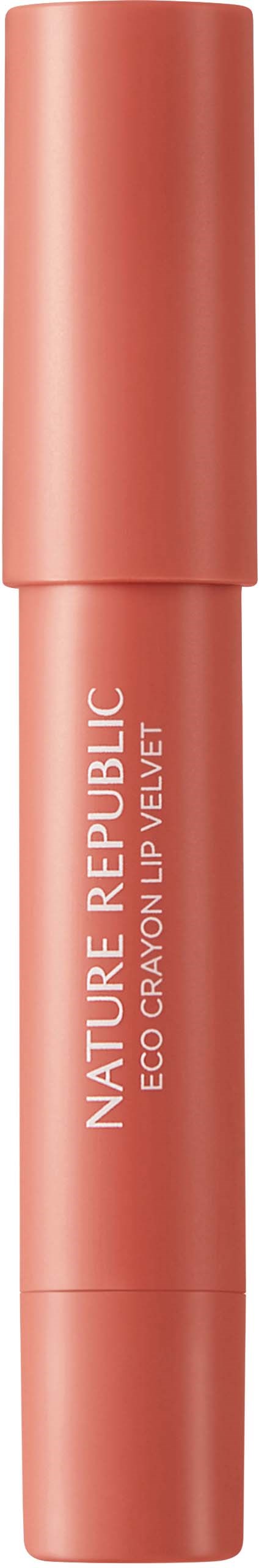 Korallinpunainen huultenrajauskynä putki, jossa lukee 'NATURE REPUBLIC ECO CRAYON LP VELVET'.