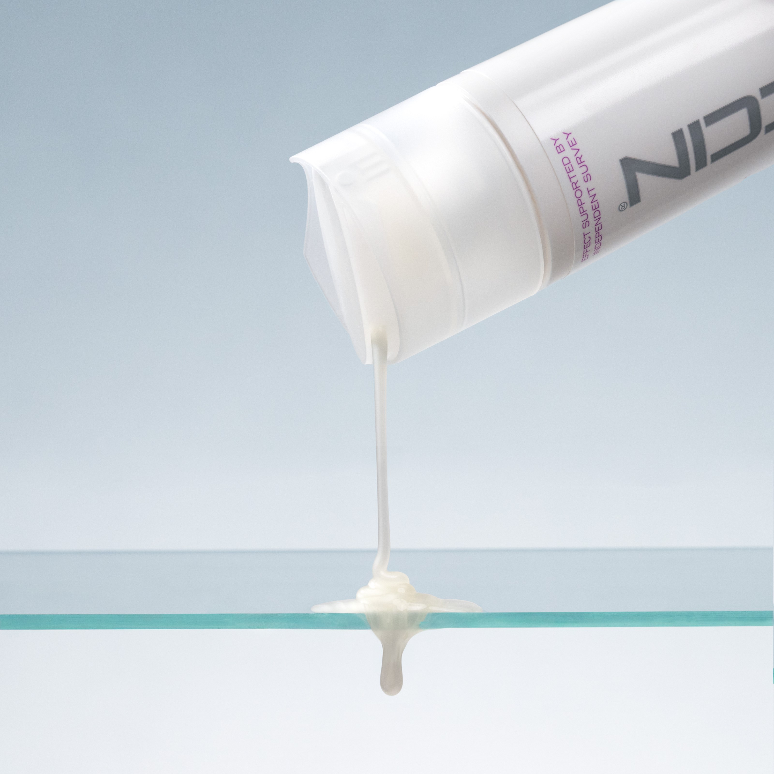 Alternativ bild 1 för Neccin Shampoo Sensitive Balance 4 250 ml