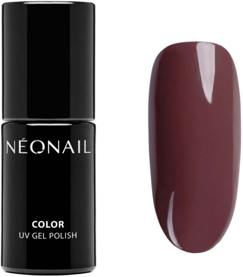 Eine schwarze Nagellackflasche mit der Aufschrift 'Neonail' neben einem Nagel, lackiert mit dunklem Rot.