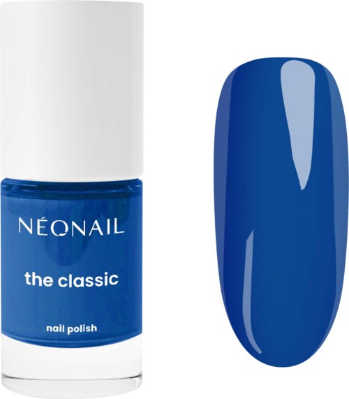 Blå nagellack och en nagelprovsfärg i samma nyans.