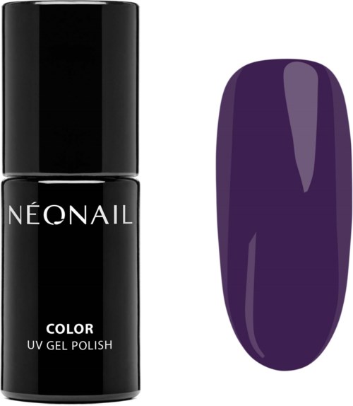 Eine schwarze Flasche Neon Nagellack-Gel mit einem lila Nagelmuster daneben.