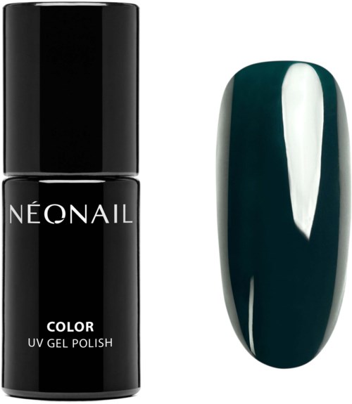 Mustan kynsilakkapullon ja pitkä tummansininen manikyyri. Pullo sisältää valkoisen tekstin 'NÉONAIL' ja 'COLOR'.