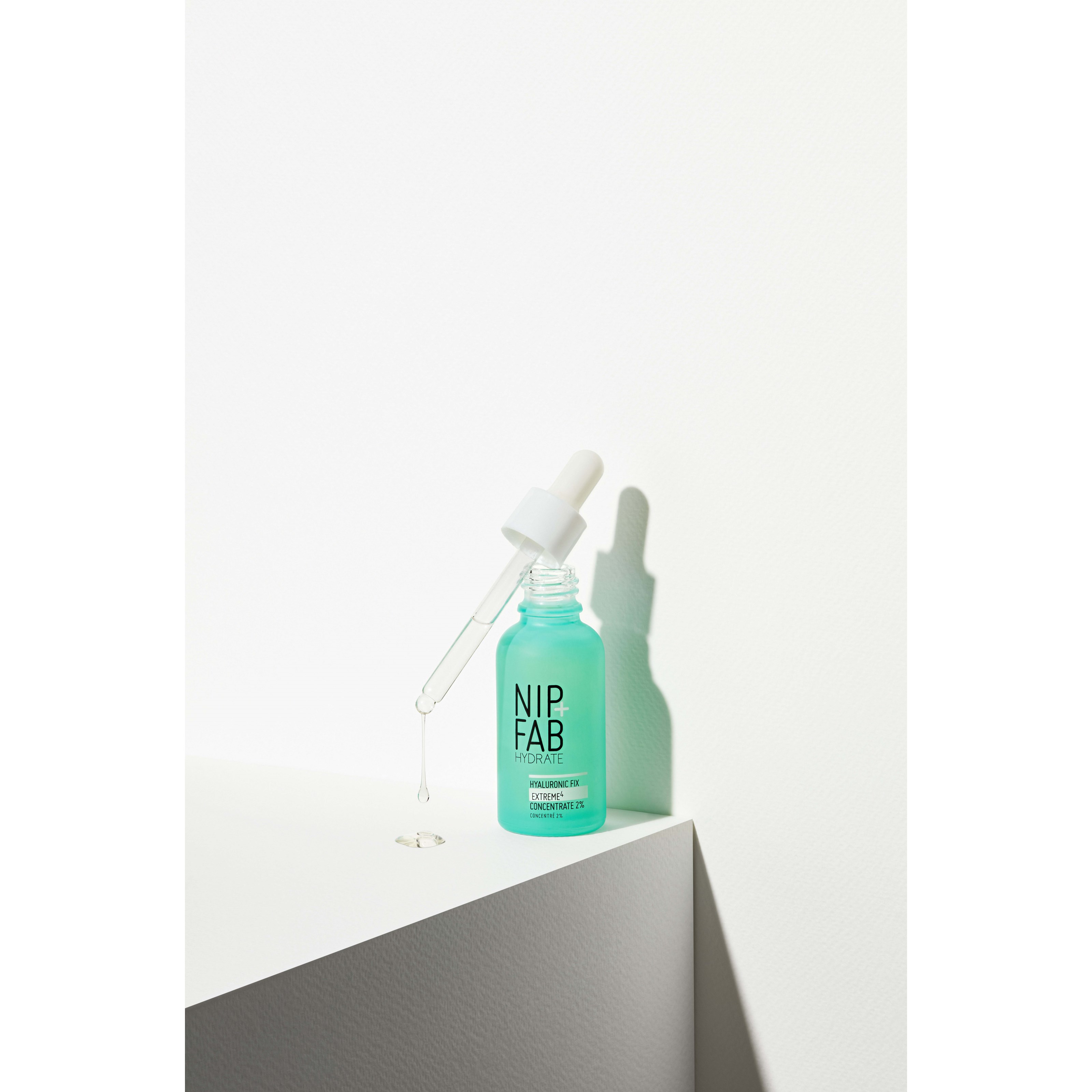 NIP+FAB Hydrate Hyaluronic Fix Extreme4 Concentrate 2% 30 ml (obrázok 9)