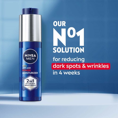 En flaska Nivea Men anti-åldrings kraftfuktighetskräm påstår att den minskar mörka fläckar och rynkor på fyra veckor.