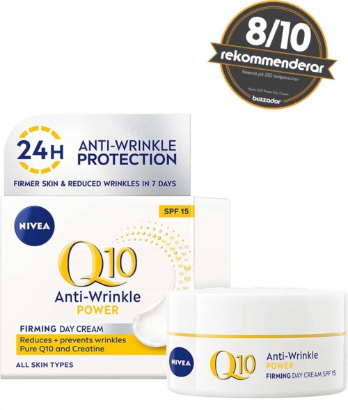 Bilden visar Nivea Q10 Anti-Wrinkle Power dagkrämens förpackning med ett rekommendationsmärke och produktbeskrivning.