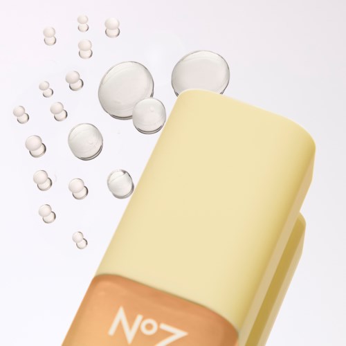 Сыворотка-спрей для лица No7 Good Intent Radiance Reflect Spray Serum, увлажняющая, для сухой и чувствительной кожи — фото 5