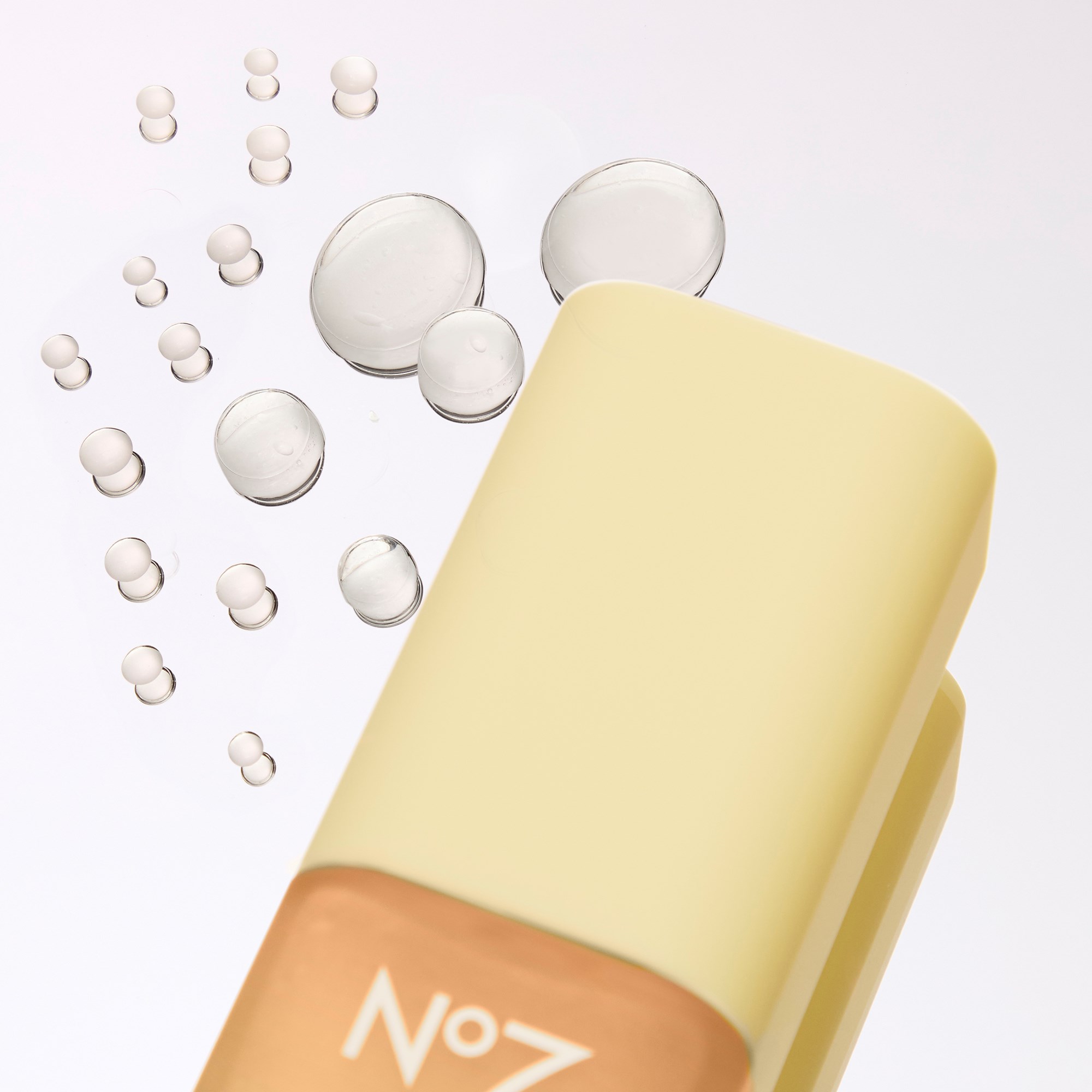 No7 Good Intent Radiance Reflect Spray Serum (obrázok 5)
