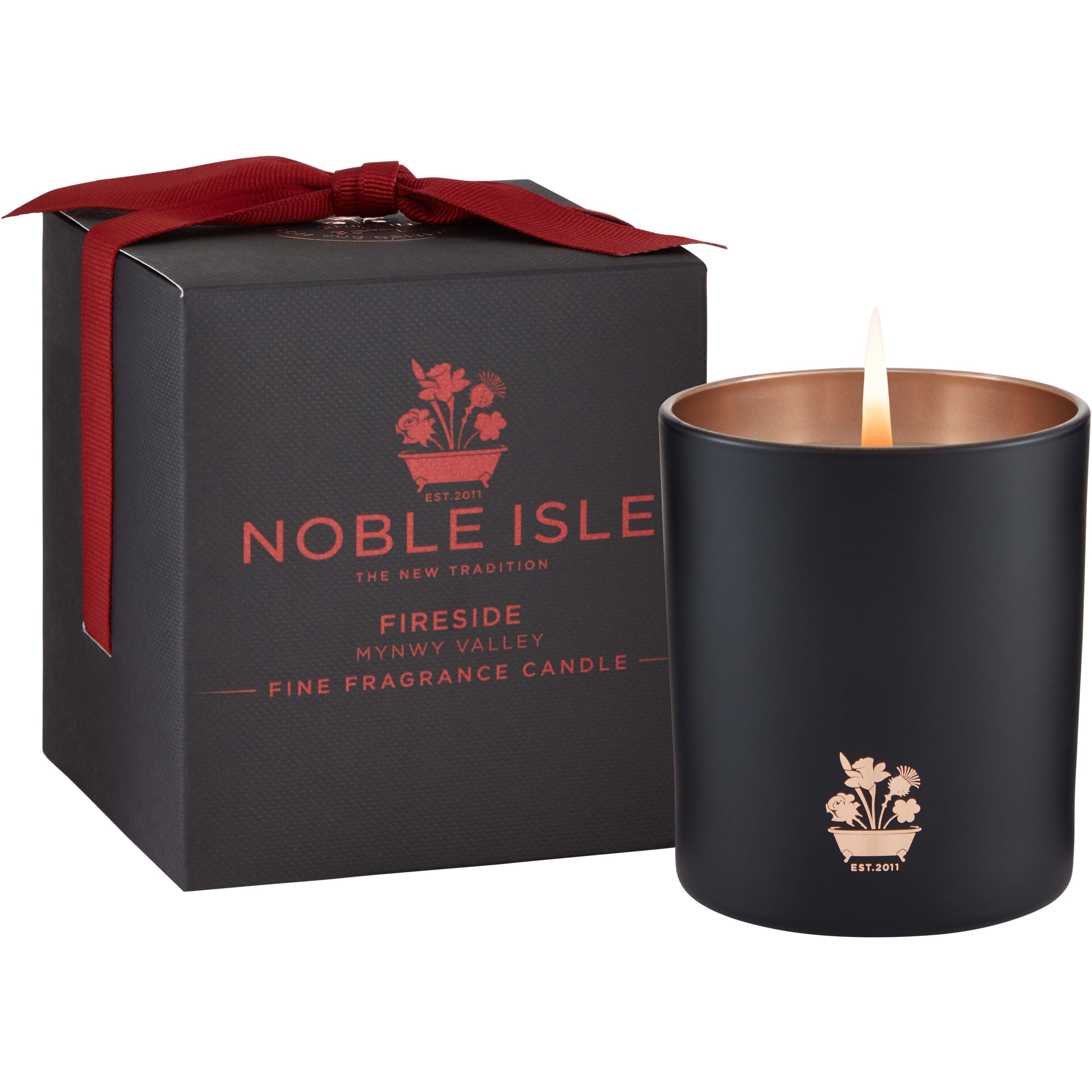 Noble Isle Fireside Fine Fragrance Candle 200 g