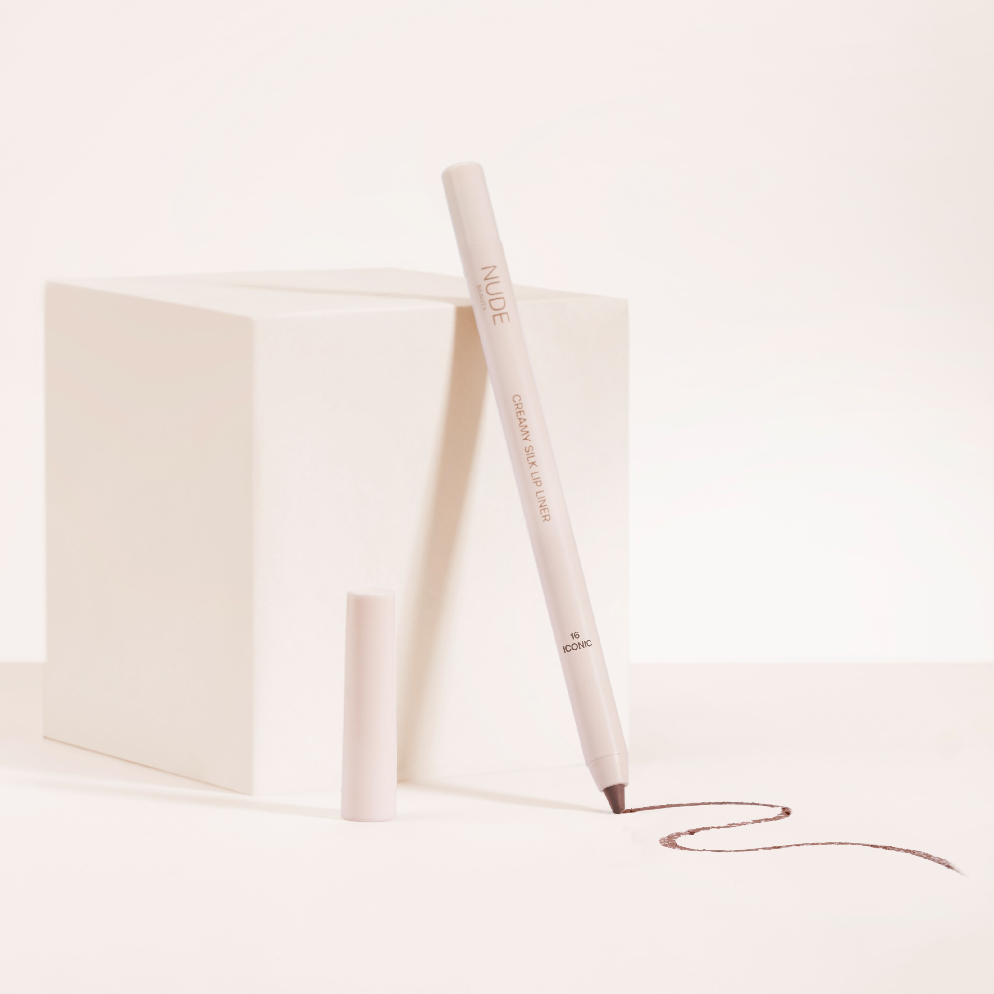 Nude Beauty Creamy Silk Lip Liner (obrázok 3)