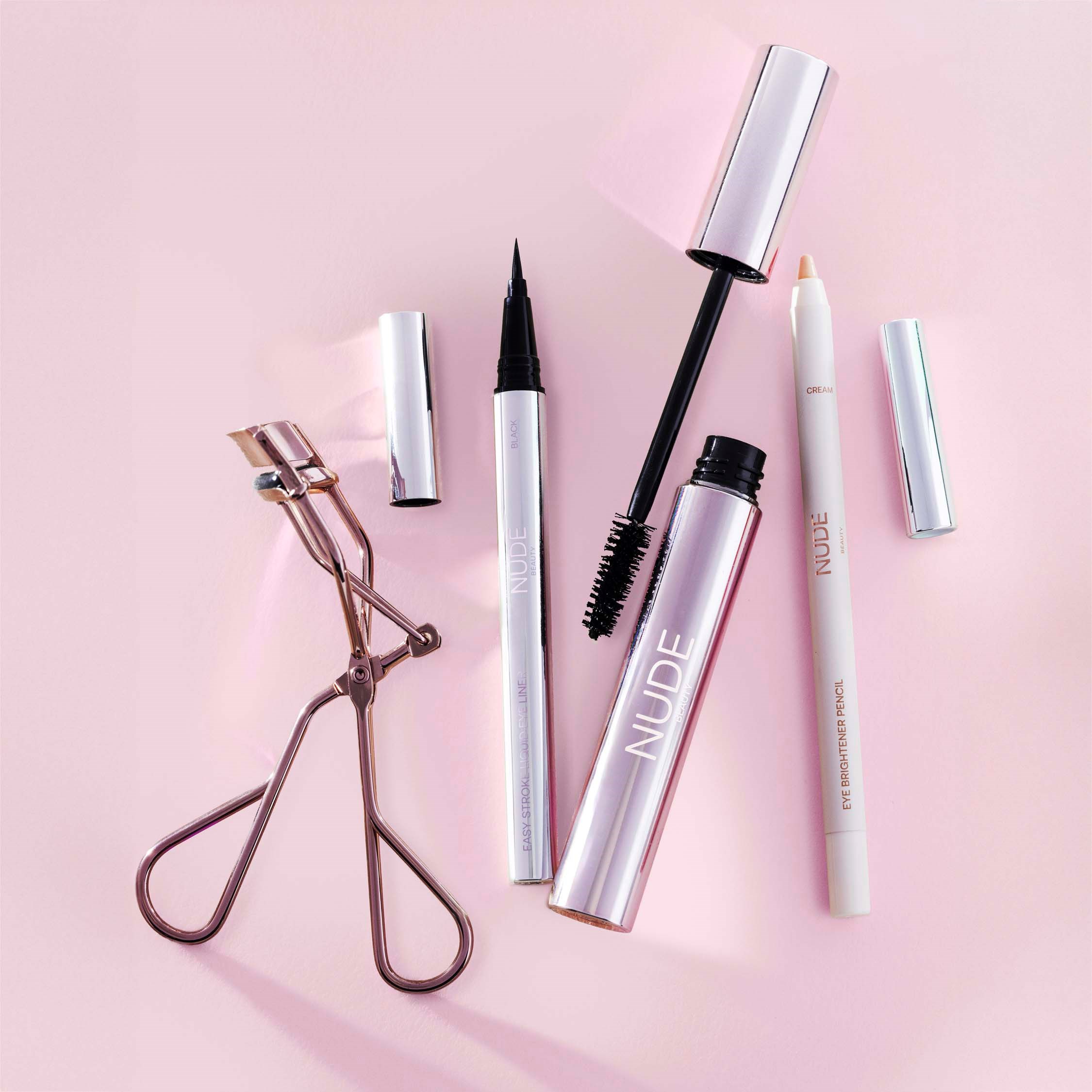 Nude Beauty Easy Stroke Liquid Eye Liner Black (obrázok 3)