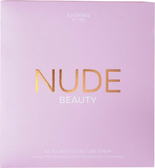 En lyserød emballageboks med guld- og hvid tekst, der siger "NUDE BEAUTY" og "EVENING ATTIRE".