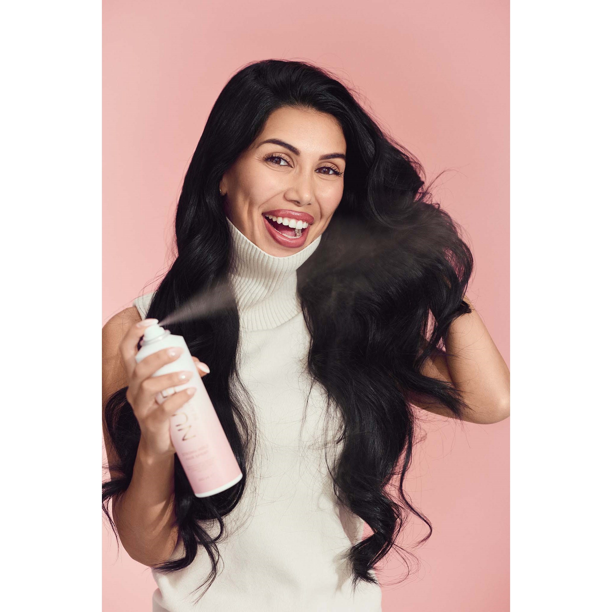 Nude Beauty Strong Hold Hair Spray 250 ml (obrázok 3)